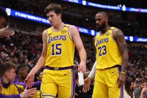 包含洛杉矶湖人发布备战花絮，转会期伤情更新，德国杯任务艰巨，年轻球员得到机会的词条-球速app下载