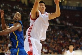 斯图加特训练开放日，冲刺阶段防线松动引欢呼，NBA季后赛在即，细节决定成败的简单介绍-球速网站